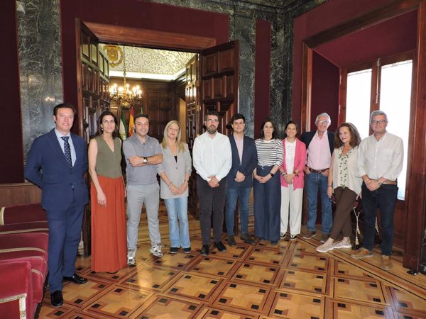 Angels Barceló, Antonio Pelayo y Emilio Morenatti reciben los Premios de Comunicación Manuel Alonso Vicedo