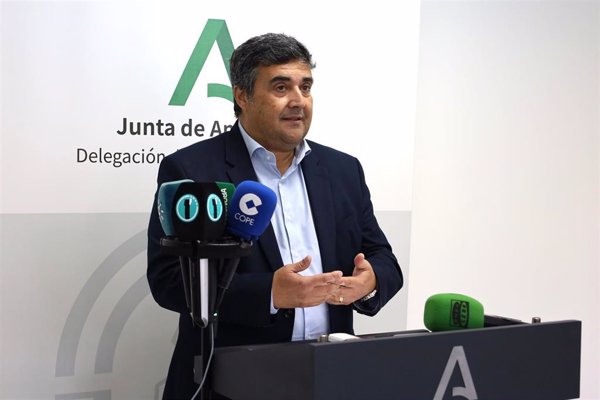 Se desprende el falso techo de una guardería en Huelva que no deja heridos, pero los menores serán reubicados
