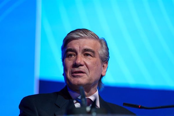 Reynés (Naturgy) defiende alargar la vida útil de Almaraz hasta 2030 y luego 