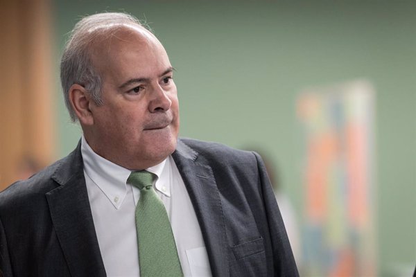 Ruiz-Tagle (Iberdrola) afirma que el problema para alargar vida útil de la nuclear es 