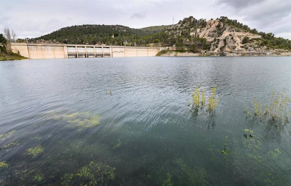 Vox pide al Gobierno que promueva un trasvase extraordinario mensual de nivel 1 en el eje del Trasvase Tajo-Segura