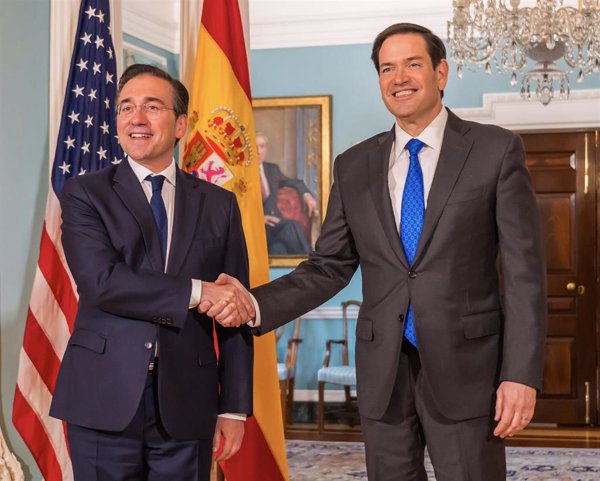 Albares defiende ante Rubio el 