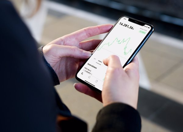 Trade Republic obtiene la autorización europea MiCAR para operar con criptoactivos