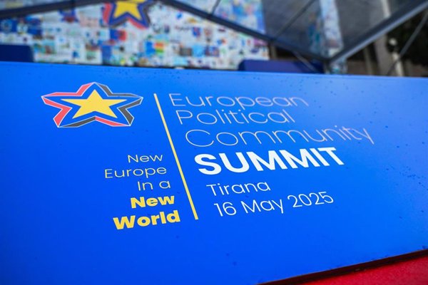 Armenia albergará una cumbre de la Comunidad Política Europea en 2026 y Azerbaiyán en 2028