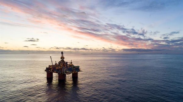 Trump critica los impuestos del Reino Unido sobre la extracción de petróleo y gas en el Mar del Norte
