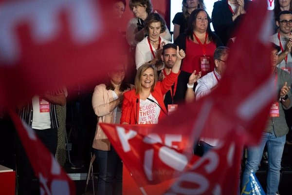 El PSPV oficializa la candidatura de Pilar Bernabé a la alcaldía de Valencia