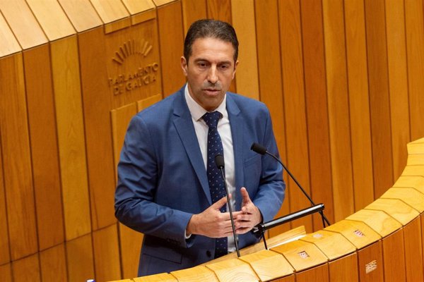 Galicia rechaza los criterios para aplicar coeficientes reductores a palangreros y arrastreros congeladores