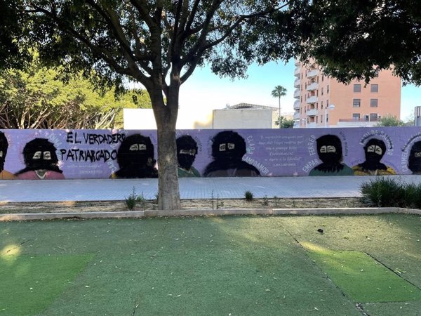 Vandalizan un mural dedicado a mujeres relevantes de la historia en Mislata (Valencia)