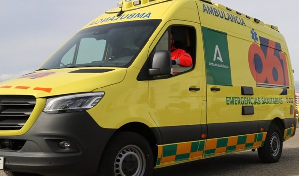 Herido leve un niño de 7 años al salir despedido de una atracción en la Feria de Córdoba