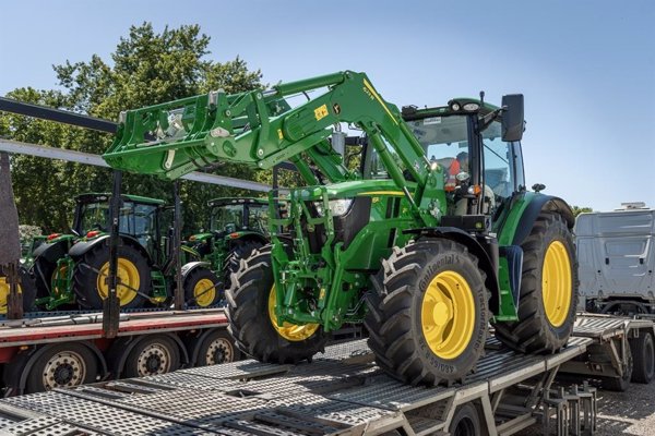 John Deere gana 1.584 millones de euros en su segundo trimestre fiscal, un 24% menos