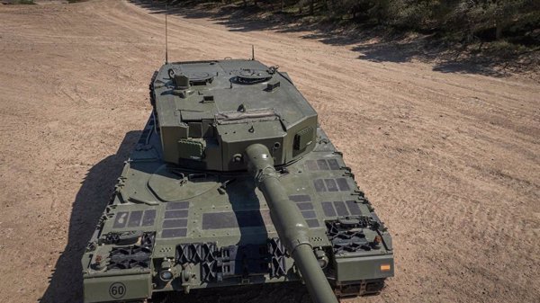 Indra demuestra la eficacia de su radar Nemus para proteger a tanques Leopard contra drones y proyectiles