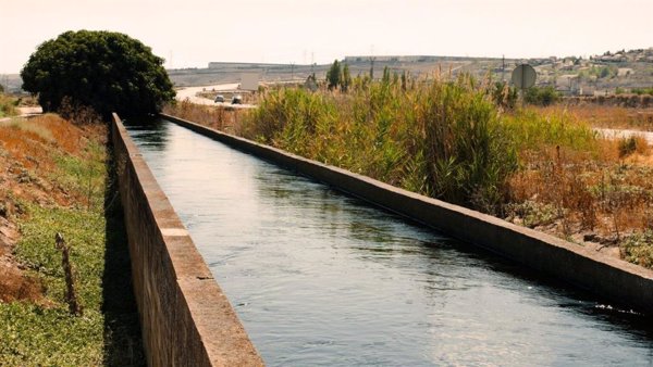 Regantes extremeños rechazan el uso de agua del Cíjara para una planta de hidrógeno de Saceruela (Ciudad Real)
