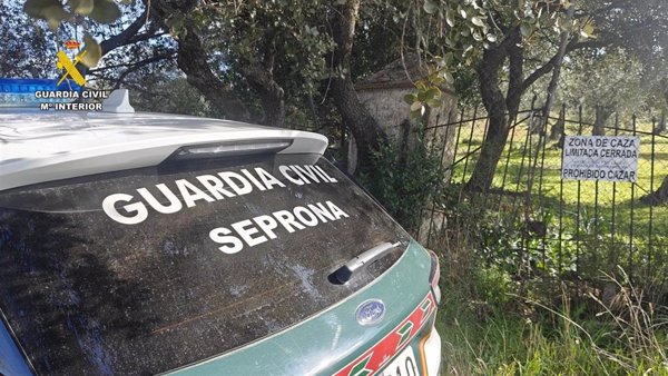 Prisión provisional para un hombre por prender siete focos en un paraje natural de Casas del Castañar (Cáceres)