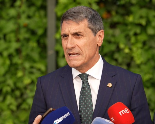 El Gobierno afea al eurodiputado Juan Ignacio Zoido (PP) que de ministro destinó