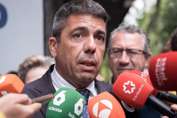 Compromís quiere que el Congreso pida imágenes del Cecopi el día de la dana, y datos del coche de Mazón y sus llamadas