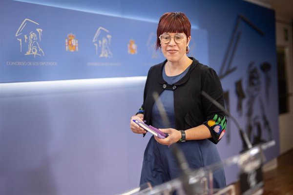 Comunes piden debatir sobre el aforamiento y Compromís afea a Gallardo que 