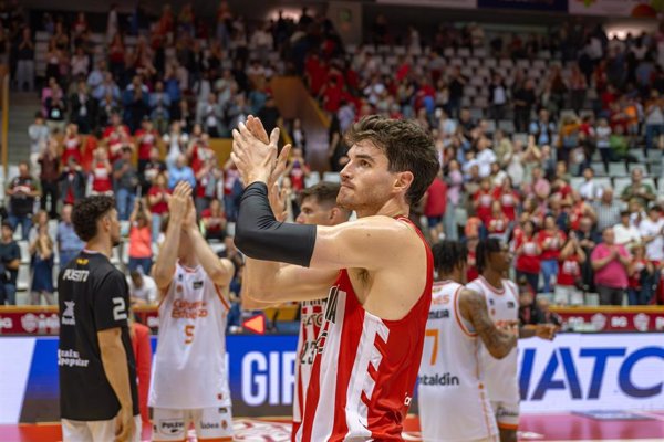 El escolta Pep Busquets renueva con el Bàsquet Girona hasta 2028