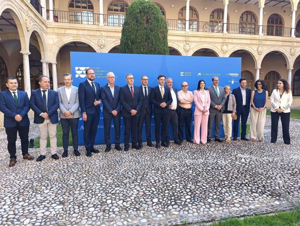 Ejecutivo de Murcia urge al Gobierno central a