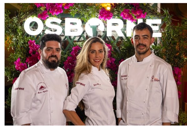 Los estrellas Michelin Carlos Casillas y Pedro Aguilera,protagonistas de 'Saborea Osborne. Noches de bodega'