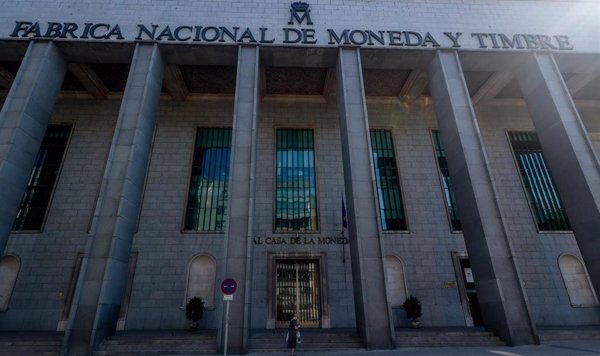 El Gobierno autoriza a la FNMT a contratar por 49 millones elementos de seguridad para documentos