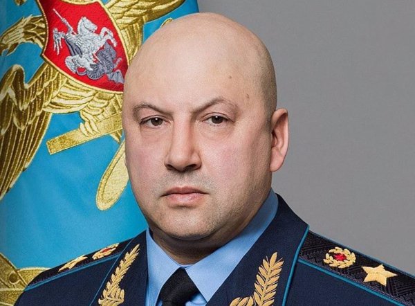 Londres dice que un general ruso cesado tras el motín de Wagner tiene un cargo en la Embajada de Rusia en Argelia