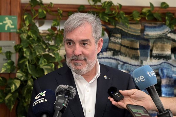Clavijo, sobre el cayuco con dos mujeres fallecidas en El Hierro: 