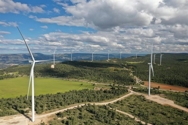 Elecnor planea distribuir más de 220 millones de euros en dividendos en efectivo entre 2025 y 2027