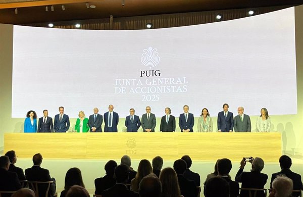 Puig aprueba en su junta un dividendo de 0,377 euros y un plan de incentivos de 167 millones