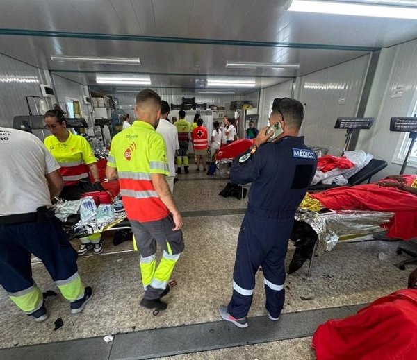 Al menos siete mujeres fallecidas en El Hierro, tres de ellas menores, y se busca a un bebé desaparecido