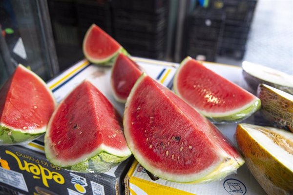 El sector de frutas y hortalizas prevé una buena campaña de fruta de verano