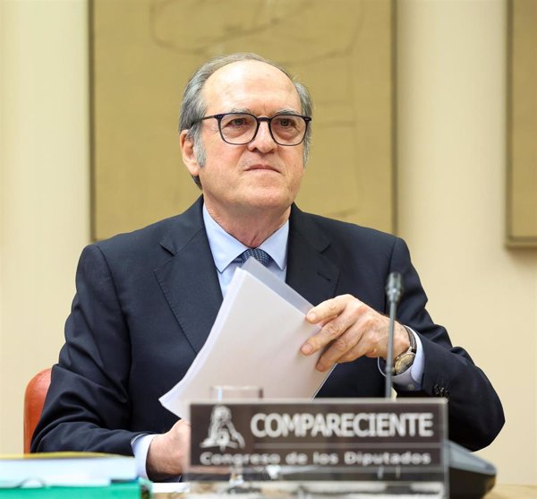 El Defensor del Pueblo llama a trabajar 