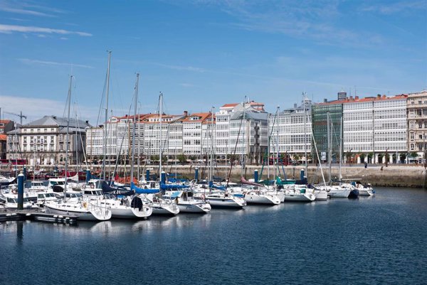Isabel Rodríguez celebra que la Xunta apruebe la petición de A Coruña para declararse zona tensionada