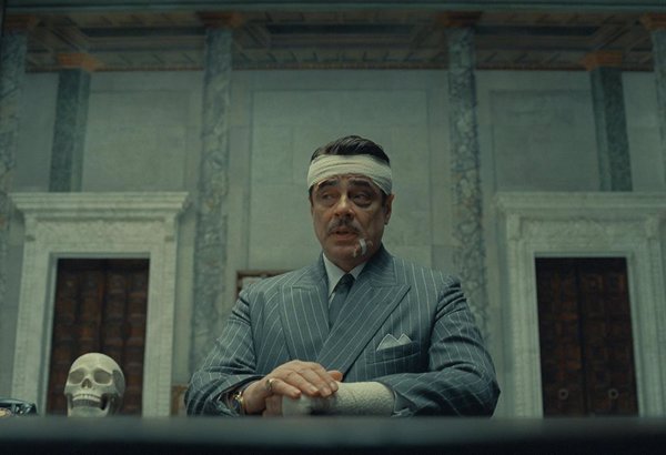 'La trama fenicia', 'Blindado' y la adaptación del fenómeno literario 'Rule+Shaw', desde mañana en los cines