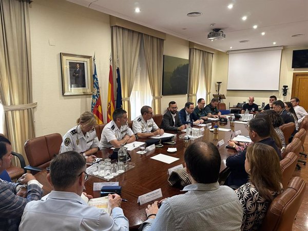 Unos 4.000 efectivos conformarán el dispositivo de seguridad para las Hogueras de Alicante