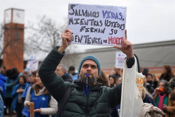 UPN, ERC y Junts llevan las quejas de veterinarios a las enmiendas del Proyecto de Ley para una Agencia de Salud Pública