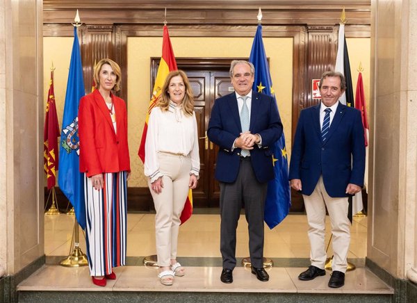 INGESA y los colegios profesionales de Farmacia garantizan la dispensación de medicamentos en Ceuta y Melilla