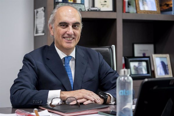 La familia Cosmen aumenta hasta el 22% su participación en la matriz británica de Alsa
