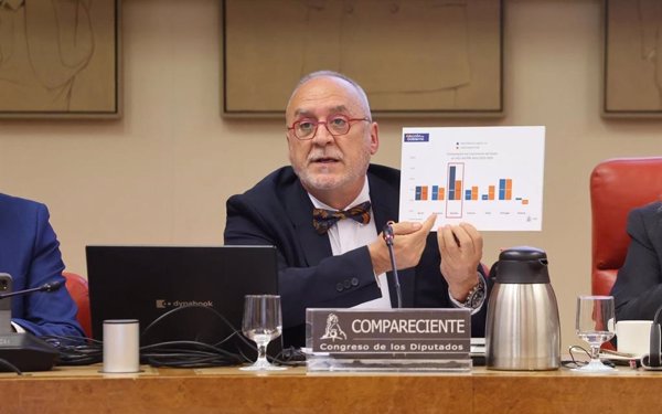 El número 2 de Morant defiende endurecer la creación de universidades sin pasar por el Congreso: 