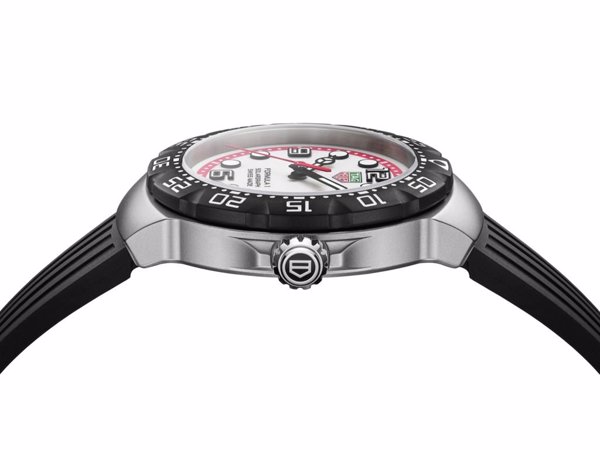 TAG Heuer lanza su reloj 'Formula 1' para el GP de España en Montmeló