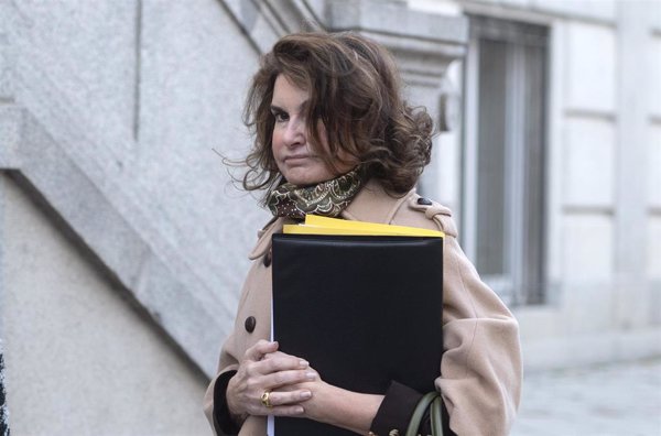 La fiscal investigada pide al juez que reclame todos los emails de la defensa del novio de Ayuso con Fiscalía y Abogacía