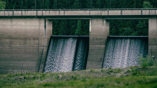 El Gobierno aprueba ayudas por 700 millones de euros para almacenamiento energético a gran escala