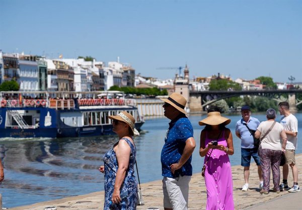Sevilla superará los 40ºC este sábado con aviso naranja por calor y cinco provincias andaluzas tendrán alerta amarilla