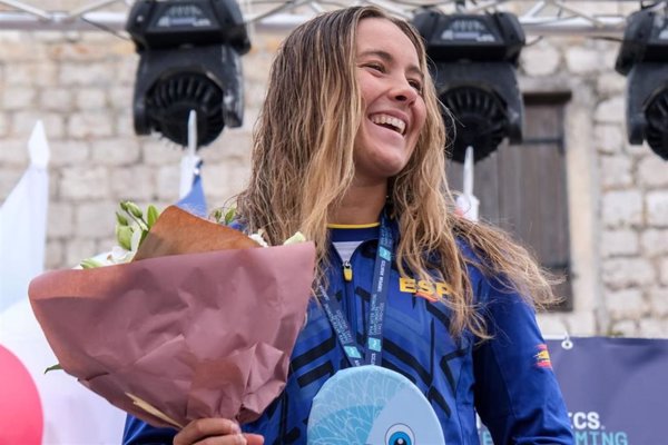 La española Paula Otero, subcampeona de Europa en los 3 km Knockout de aguas abiertas