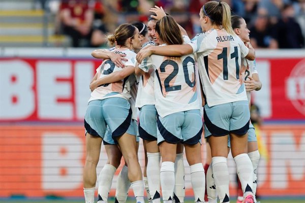 Crónica del Bélgica - España, 1-5
