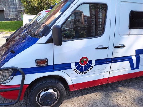 Dos detenidos 'in fraganti' en Tolosa (Guipúzcoa) cuando quemaban varios contenedores urbanos