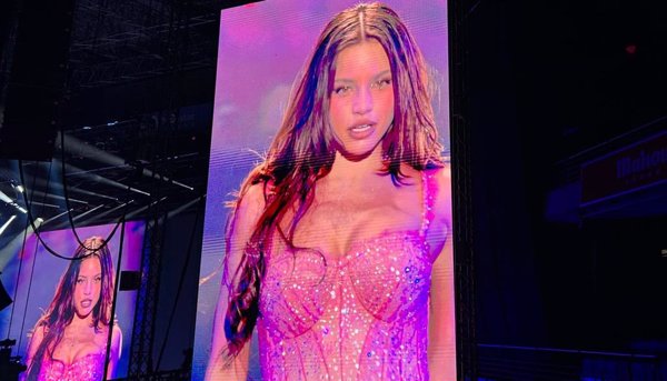 Emilia brilla en su primera noche 'icónica' en Madrid