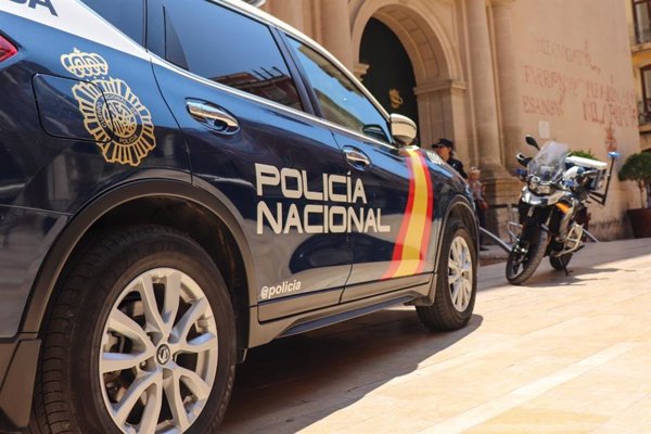 Dos muertos y un herido tras un tiroteo en un pub en el Paseo Marítimo de Fuengirola (Málaga)