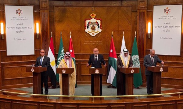 Ministros árabes reprochan al Gobierno 