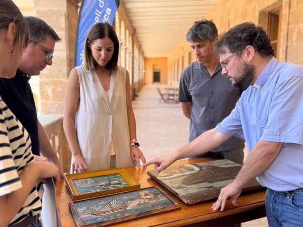 El Consell y el Obispado firman un convenio para exponer retablos históricos en el Museo Marítimo de Mallorca