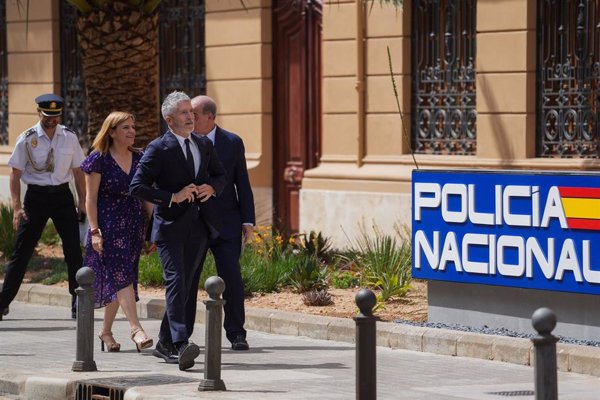 Marlaska anuncia que la segunda fase de la rehabilitación del complejo policial de Zapadores (Valencia) acabará en 2026
